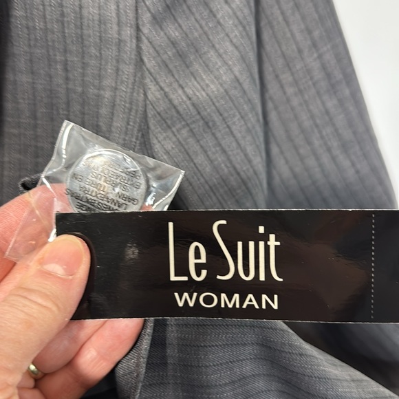 Le Suit Jacket Gray Striped Button Front‎ Notched Sleeve in Size 24W  NWT - Picture 14 of 16